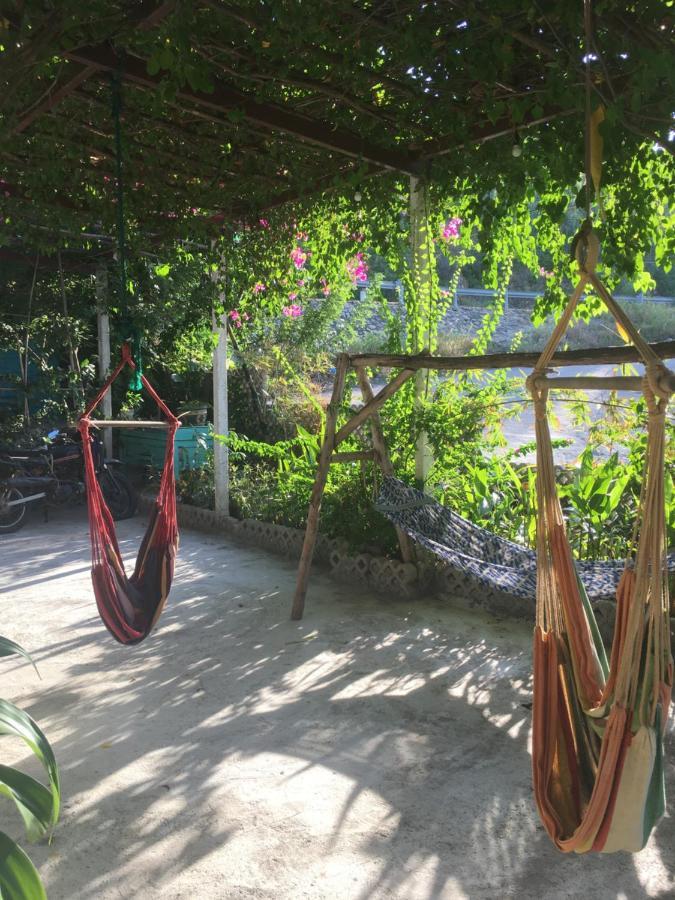 Confetti House Hotel Quy Nhon Exterior photo