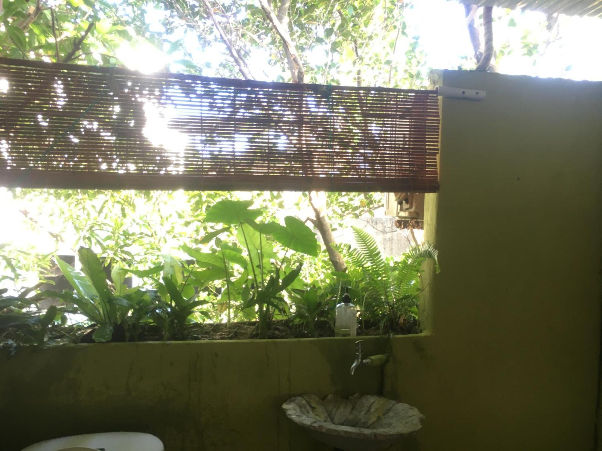 Confetti House Hotel Quy Nhon Exterior photo
